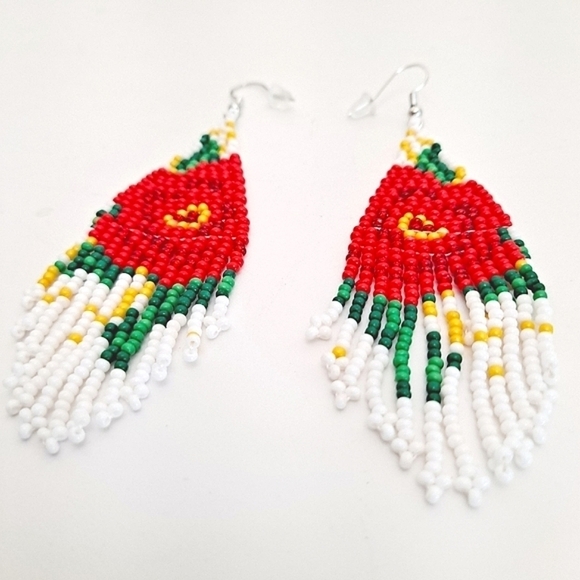 💖 2/$30 Seed Bead long tassel boho white red floral rose drop earrings Festival - Picture 9 of 17